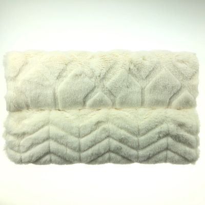 プリント 切断されたウサギ毛皮 プルーシュ 1000 メートル 15-25 日 配達 58/60 "幅 CANFUR CN