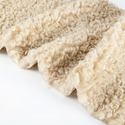 フランネレット カーリ 織物 100% ポリエステル フルネス テディ ファッショナブル 衣料品