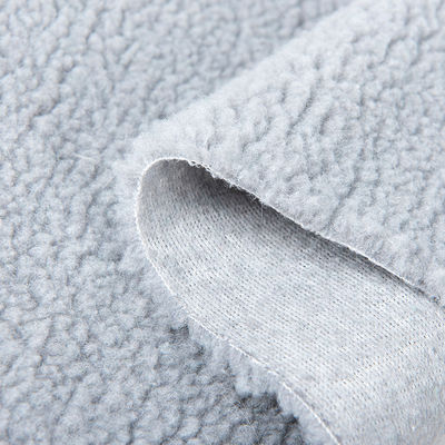 柔らかくて暖かい毛皮の布 男性用ジャケットまたは毛布 100%ポリエステルバーバー布